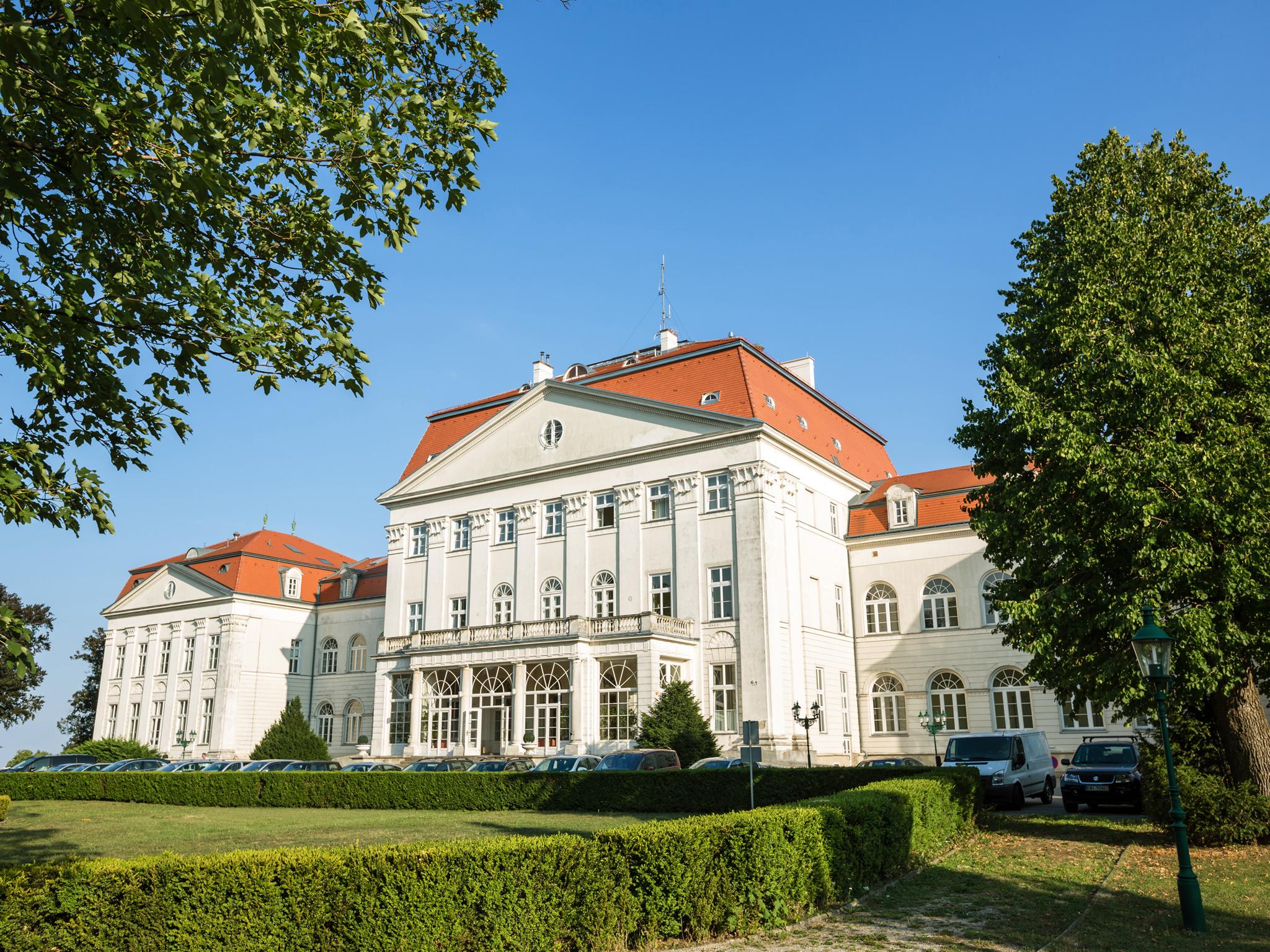 Austria Trend Hotel Schloss Wilhelminenberg Wien Екстериор снимка